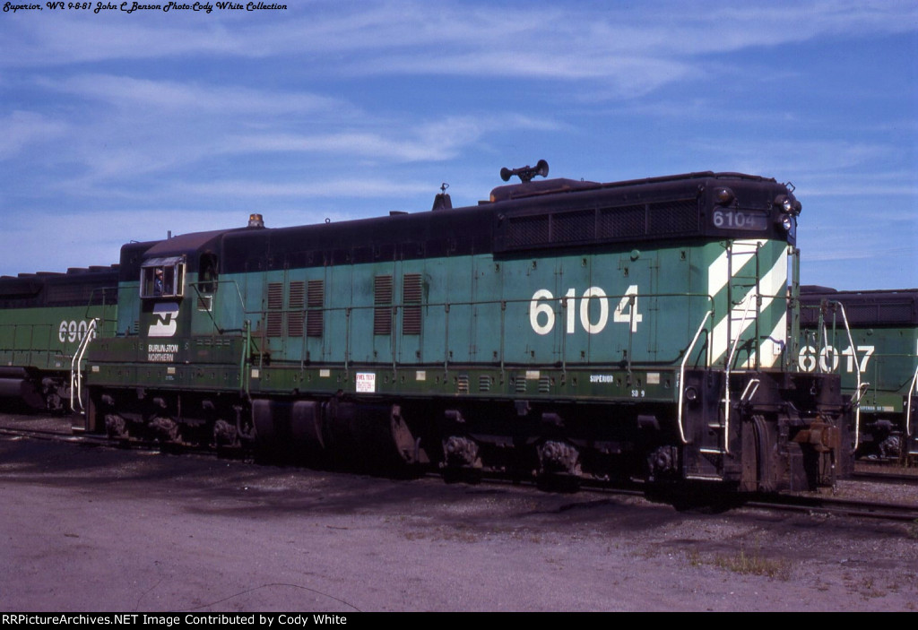 Burlington Northern SD9 6104